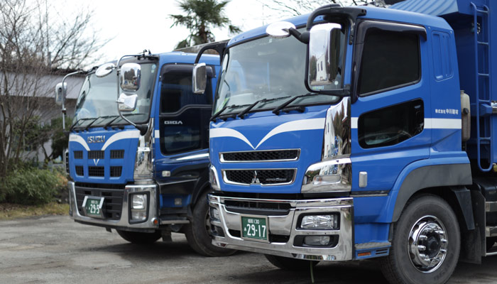 兵庫県豊岡市日高町 株式会社中川建材 運送事業